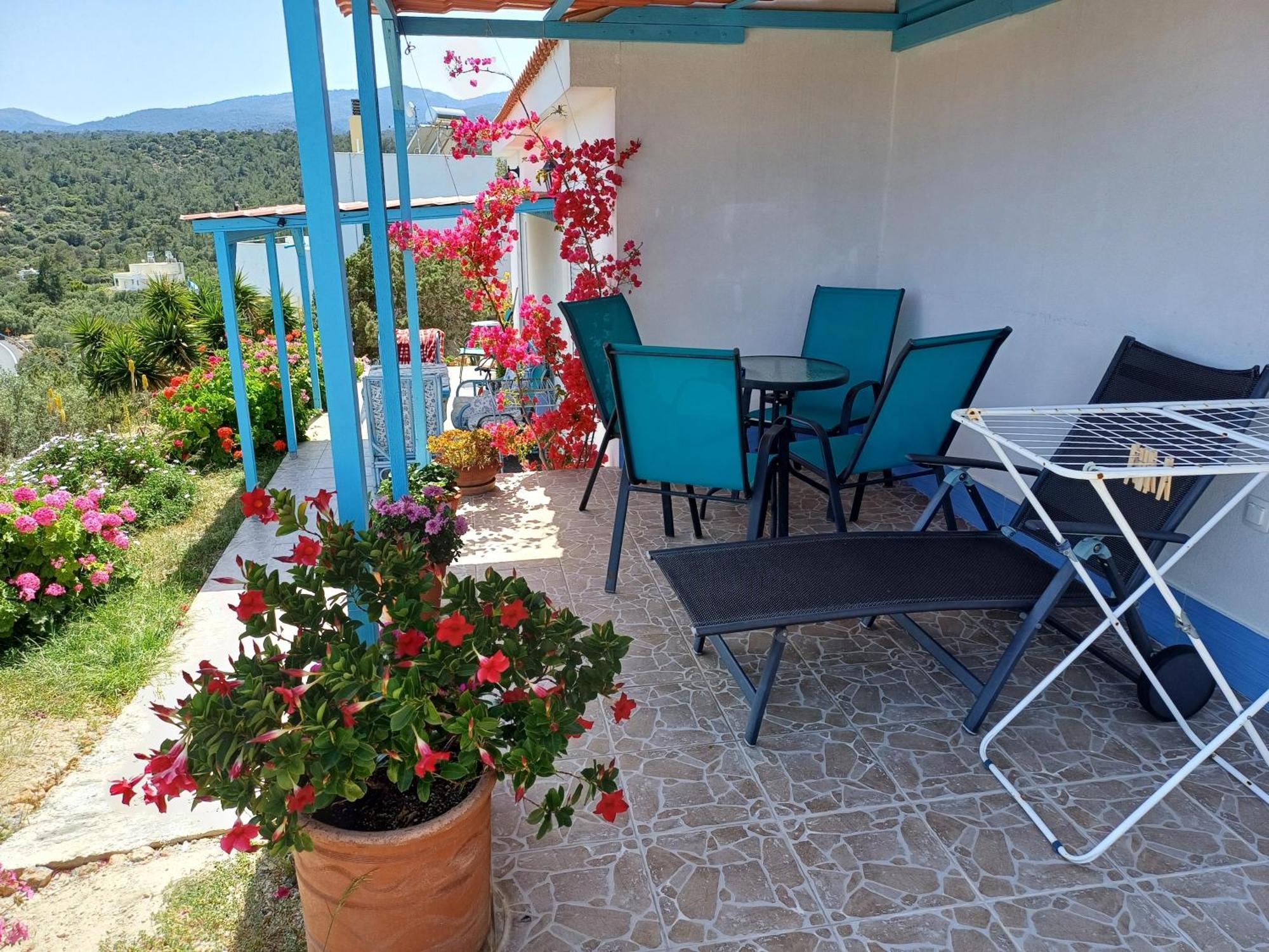 Hari Apartments Vathi, Agios Nikolaos Crete Екстериор снимка